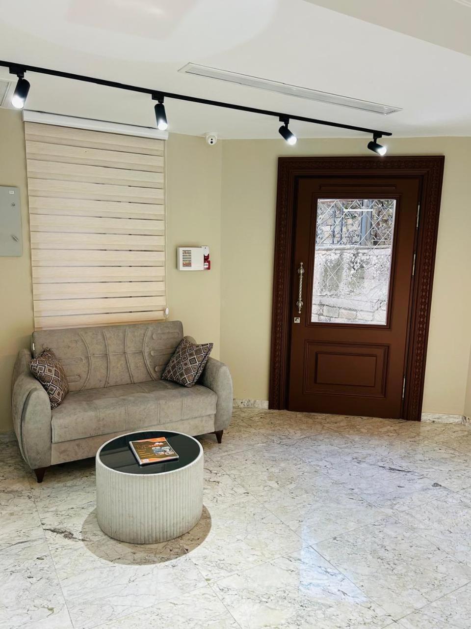 Sunday Hotel Baku Ngoại thất bức ảnh