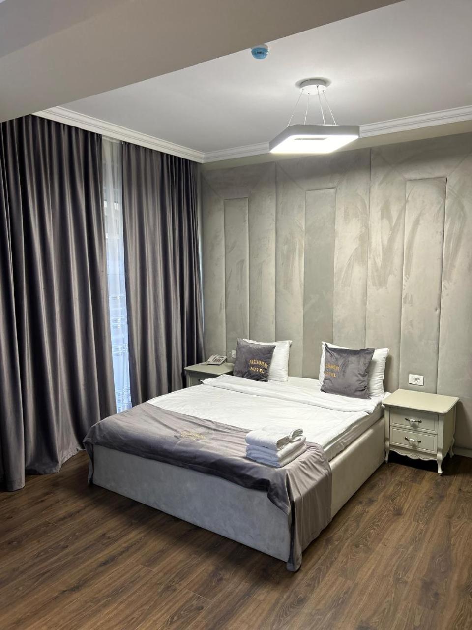 Sunday Hotel Baku Ngoại thất bức ảnh