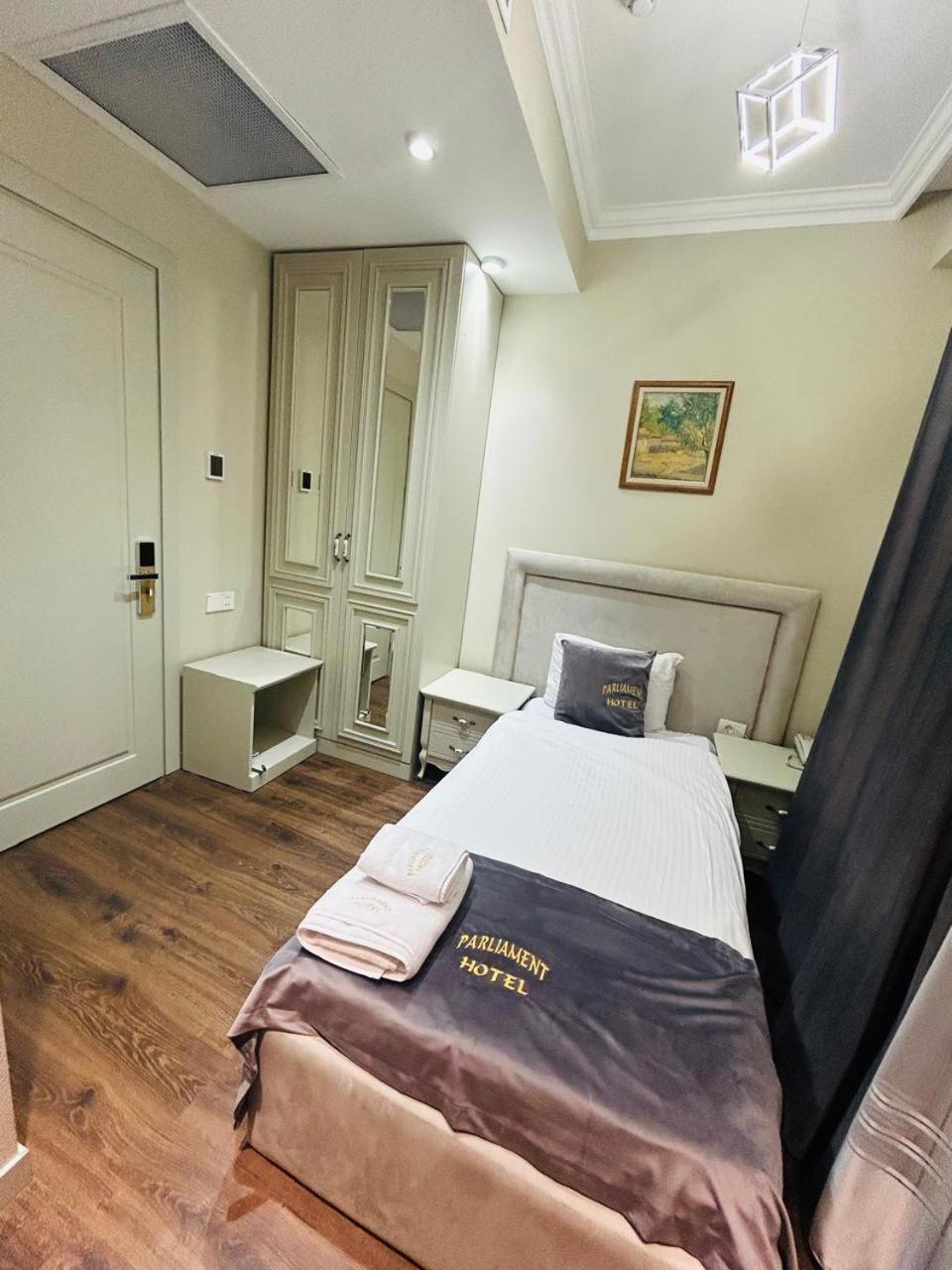 Sunday Hotel Baku Ngoại thất bức ảnh