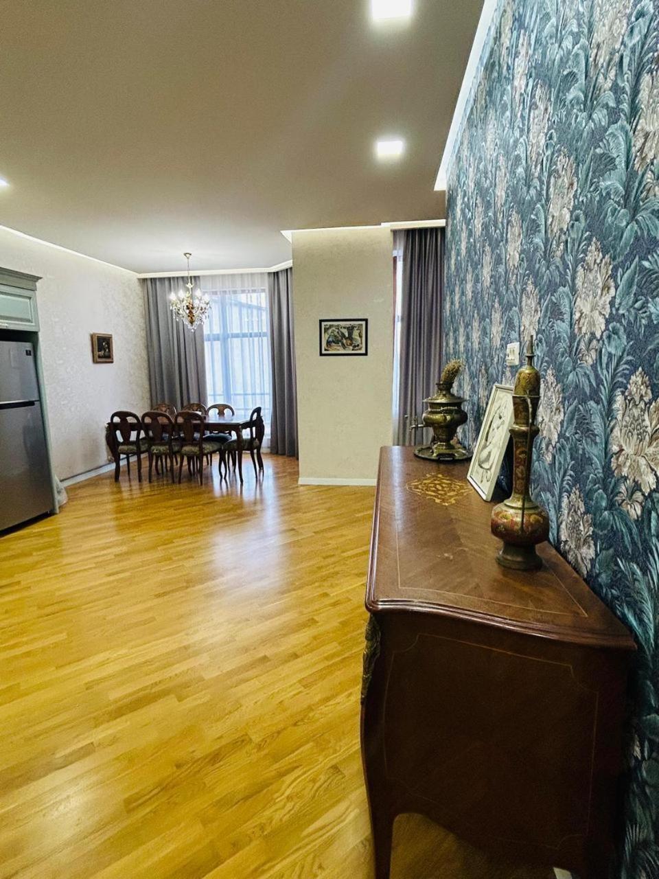 Sunday Hotel Baku Ngoại thất bức ảnh